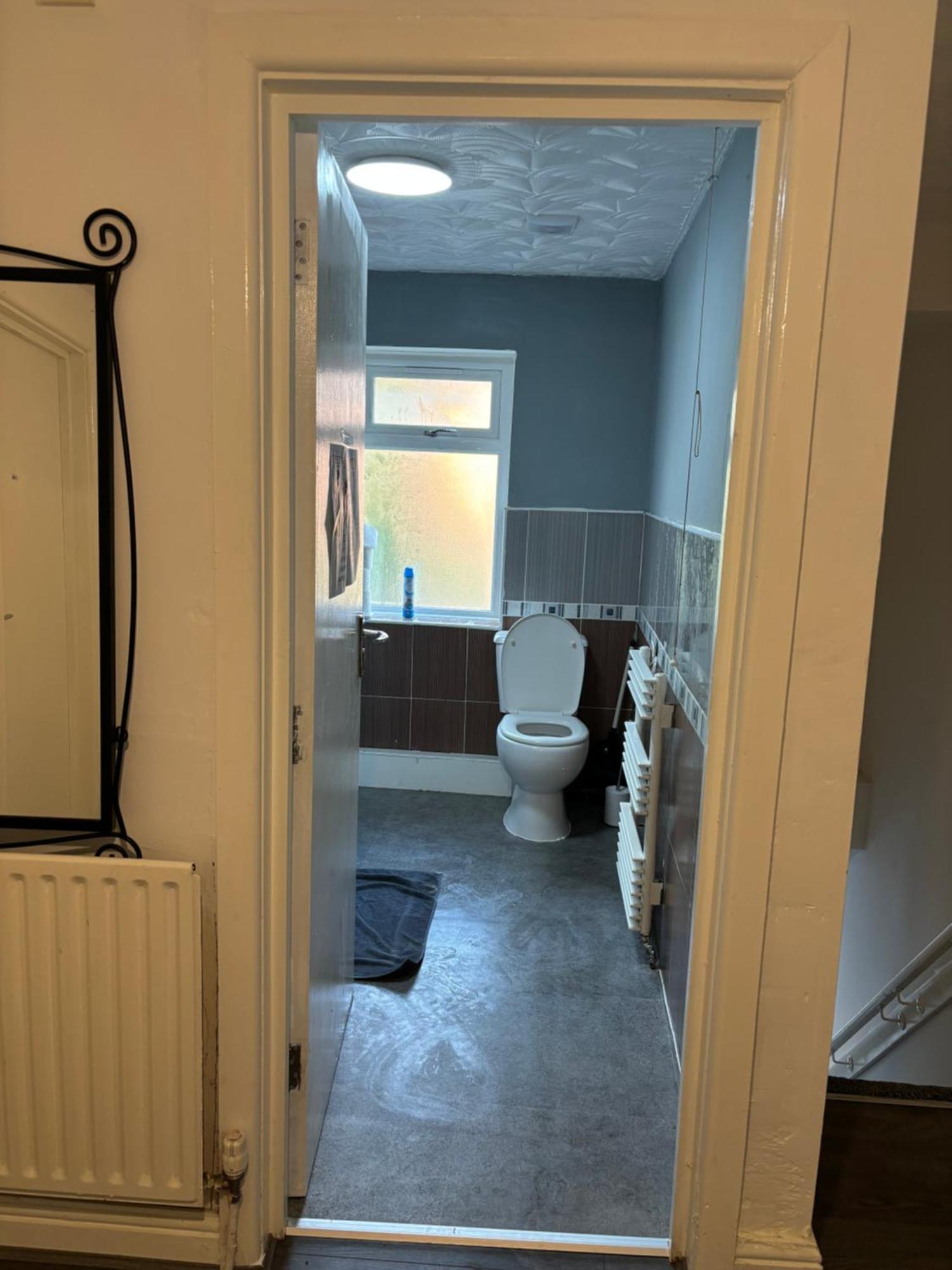 Stainless Guests House Hotel Дъдли Екстериор снимка